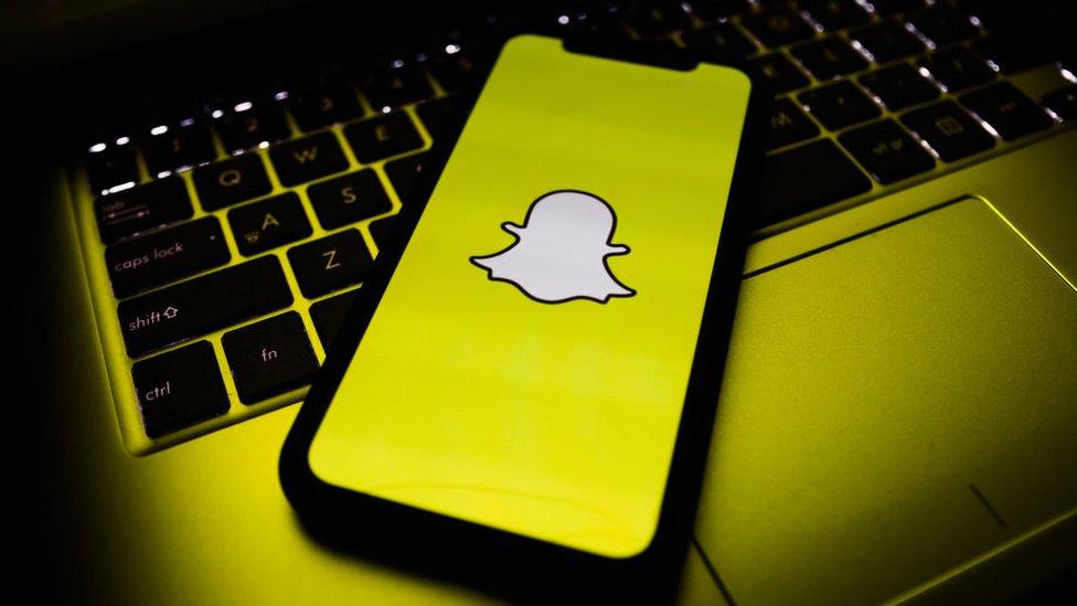 10 Unknown Features of Snapchat