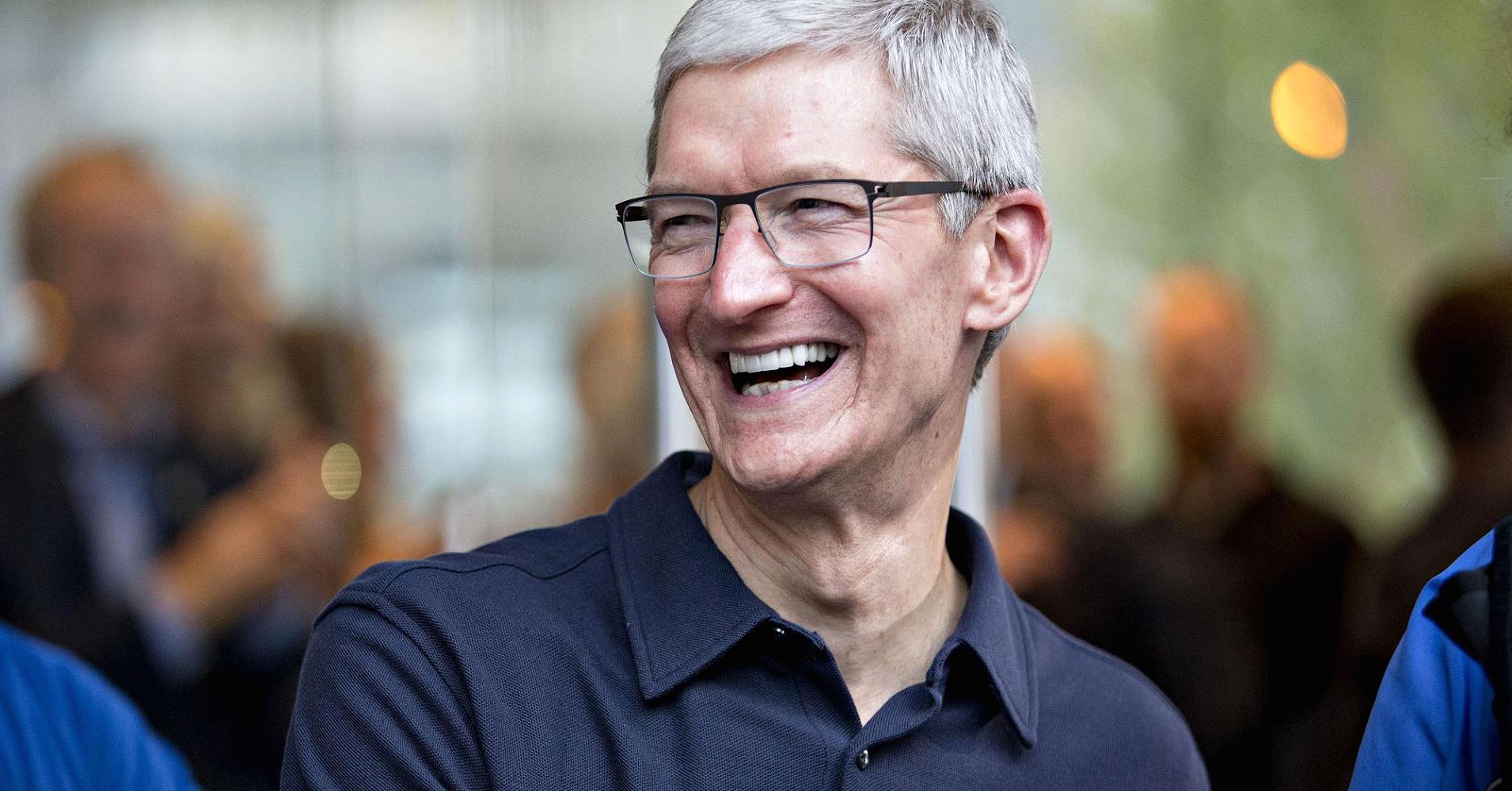 Apple CEO'su Tim Cook'tan Metaverse Eleştirisi