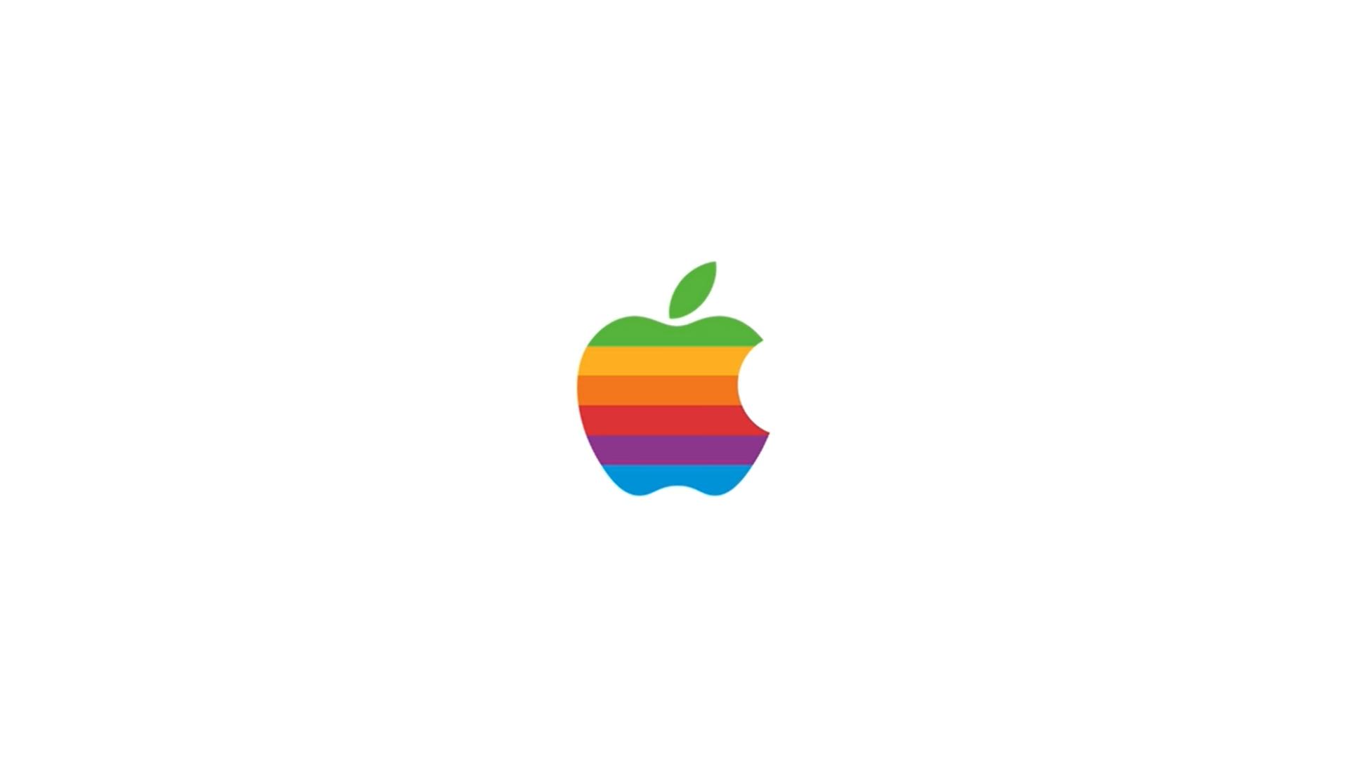 Apple Logosu ve Elmadaki Isırık