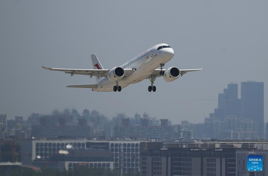 Boeing'e Çin'den Rakip Geliyor: C919