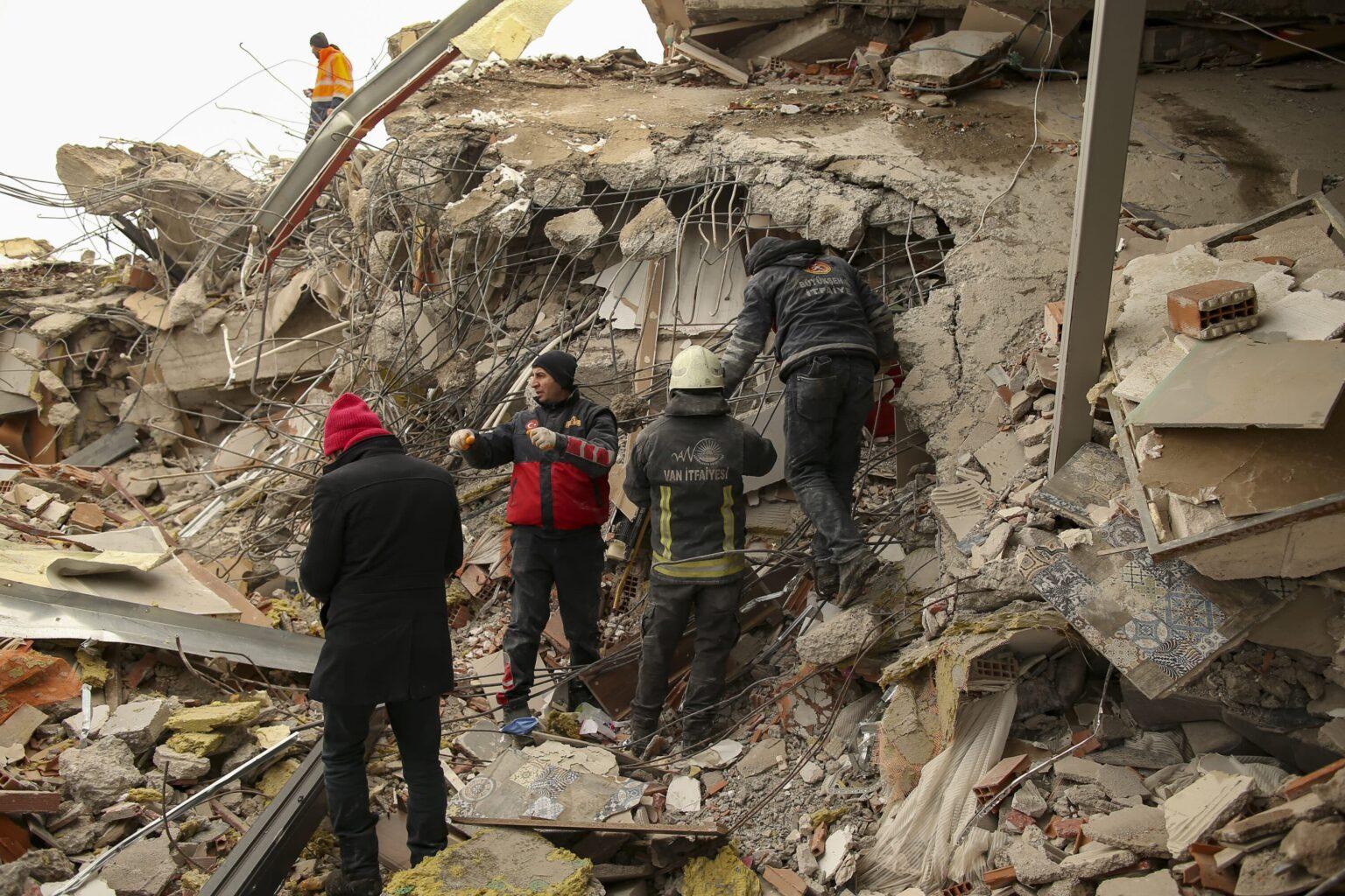 Earthquake in Turkey: Why Did So Many Buildings Collapse?