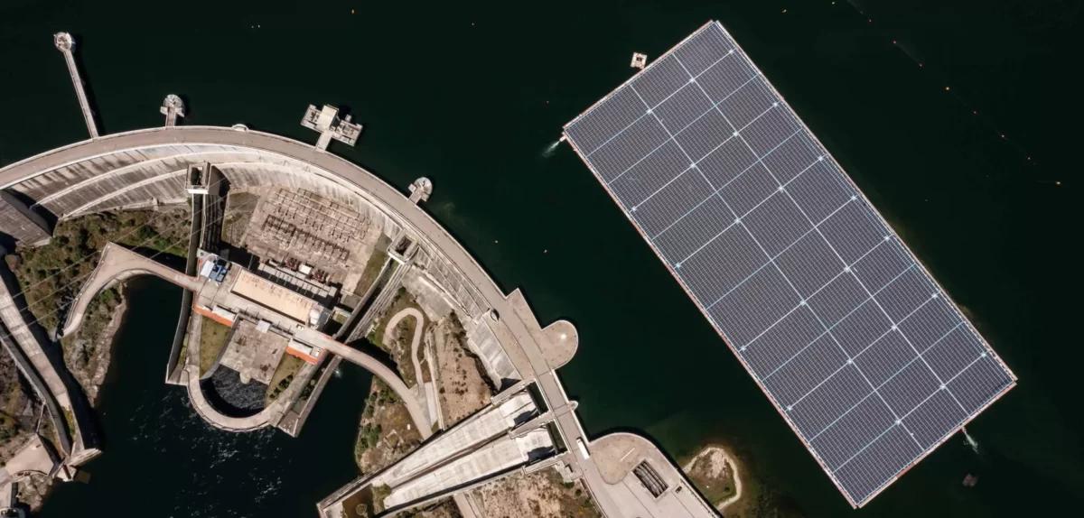 Floating Solar Panels Follow the Sun