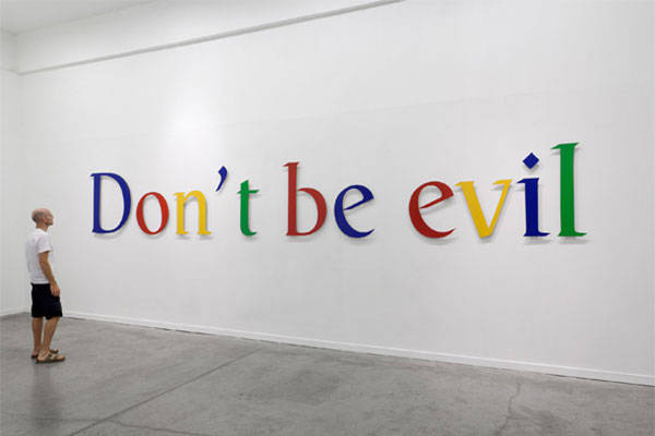 Google Çalışanları Motto Üzerinden Şirketi Dava Etti