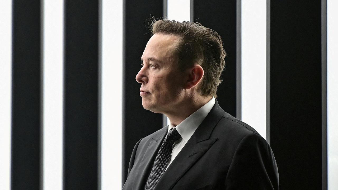 Elon Musk’ın xAI’ı, Aralık Ayında İlk Uygulamasını Piyasaya Sürebilir