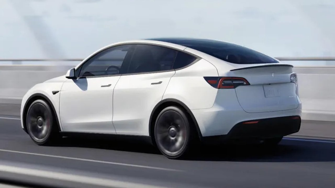 53.822 Tesla Aracı, Kurar İhlali Nedeniyle Geri Çağırdı