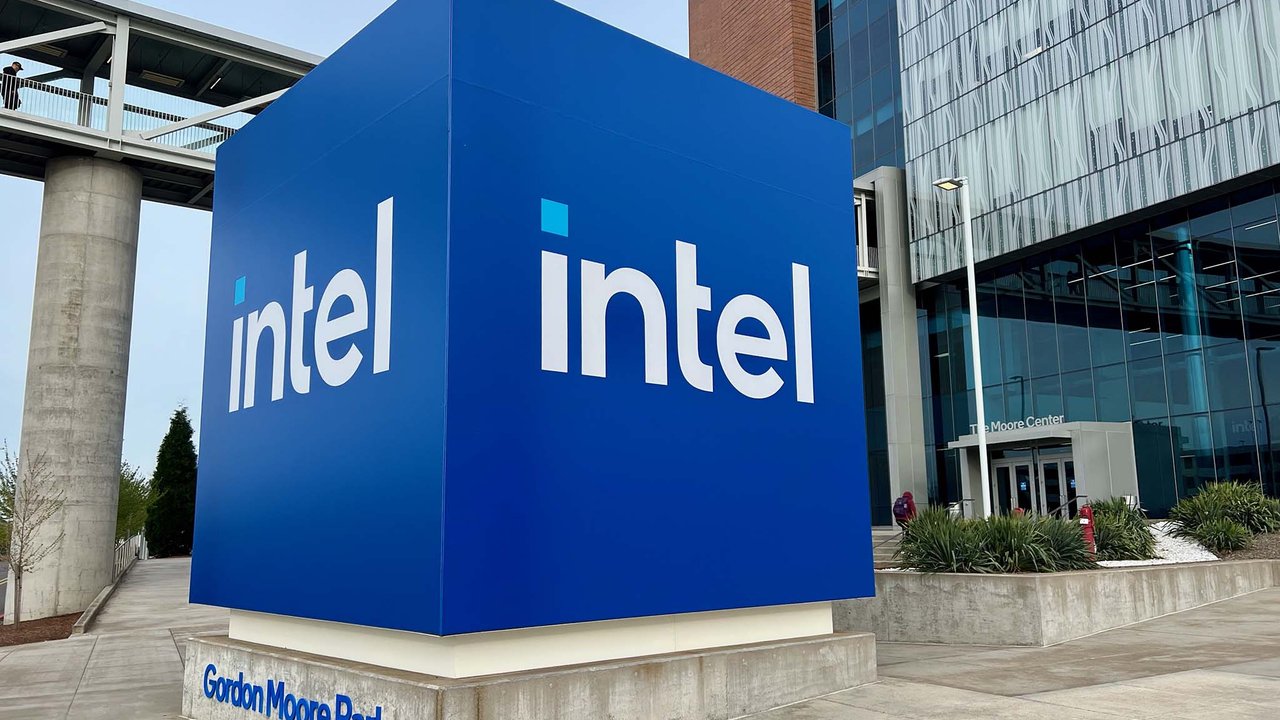 Samsung ve Apple, Intel'i Satın Almak için Görüşmelere Başladı