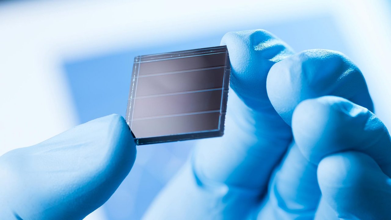 Bükülebilir Perovskite/Silicon Güneş Pilleri: Güneş Enerjisinde Devrim