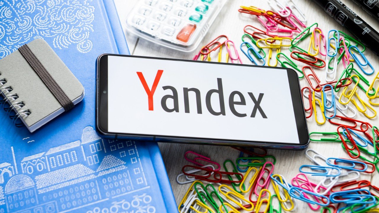 Yandex Araştırmaları, Yapay Zeka Dağıtım Maliyetlerini 8 Kata Kadar Azaltan Yeni LLM Sıkıştırma Yöntemleri Geliştirdi