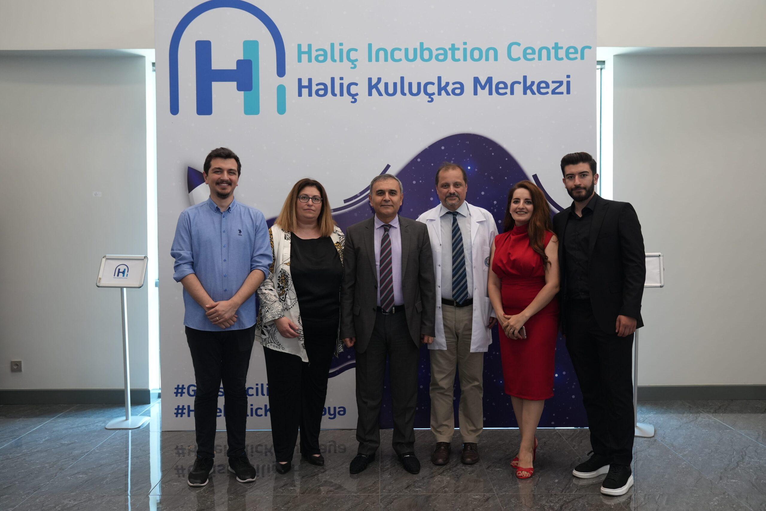 Haliç Üniversitesi Kuluçka Merkezi Açıldı