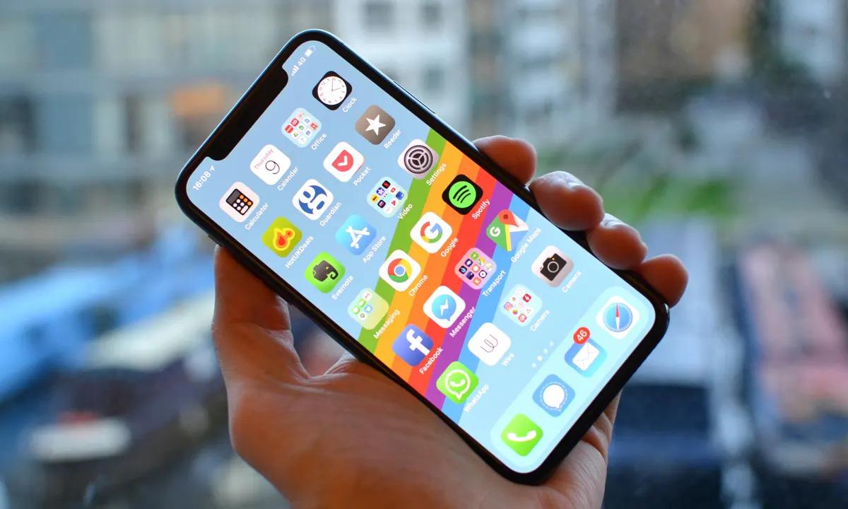 iPhone 13 vs iPhone 14: Hangisini Satın Almalısınız?