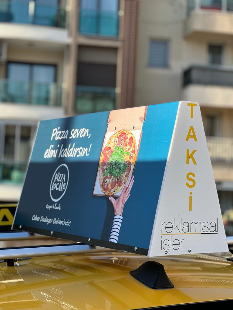 İzmir’de Açık Hava Reklamlarında Evrim: Taksi Üstü Işıklı Pano Reklamları