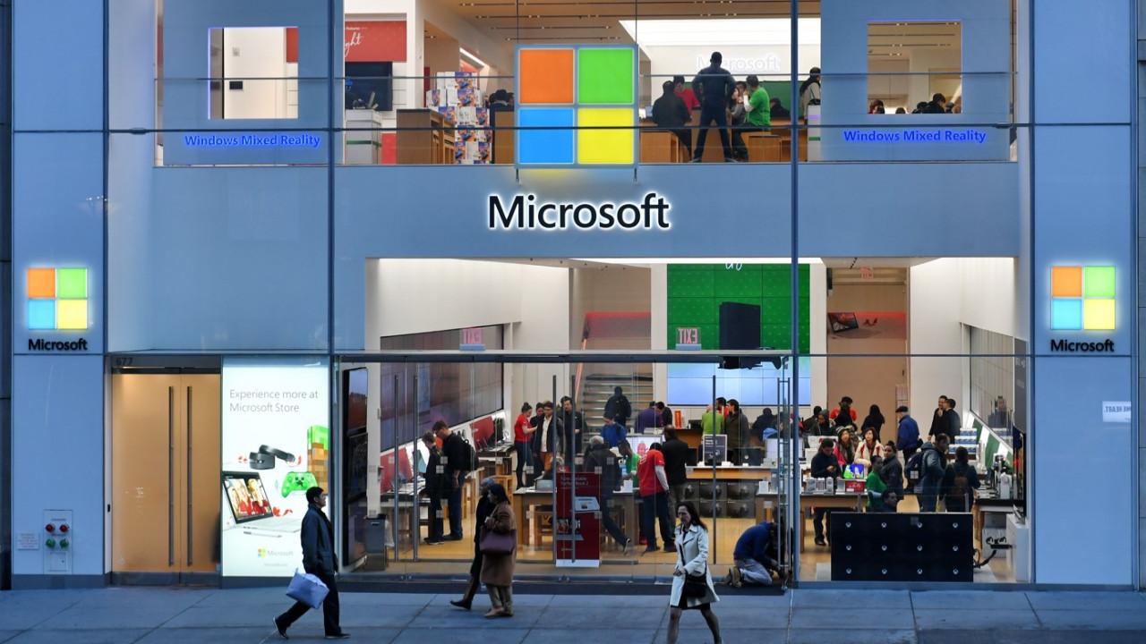 Microsoft, Fransız Mistral AI ile Ortaklık Kuruyor