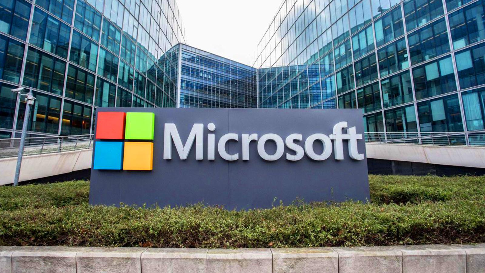 Microsoft Rusya'da Ürün ve Hizmet Satışlarını Durdurdu