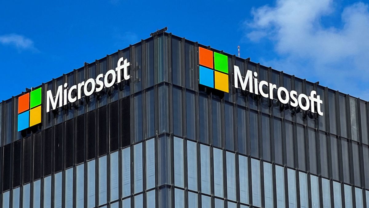 Microsoft’tan Sensörlerle Dolu Yapay Zekâ Destekli Sırt Çantası