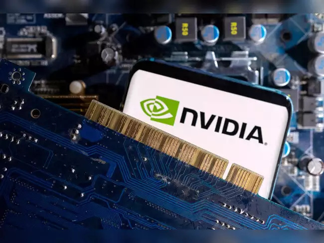 Nvidia: Yapay Zeka Teknolojilerinde Lider Konumunu Nasıl Güçlendiriyor?