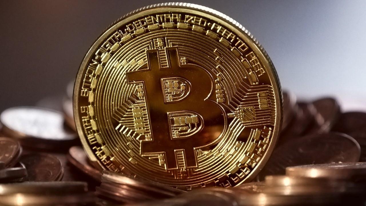 Sahte Spot Bitcoin ETF Onayı Haberi 230 Milyon Dolar Likidasyona Neden oldu!