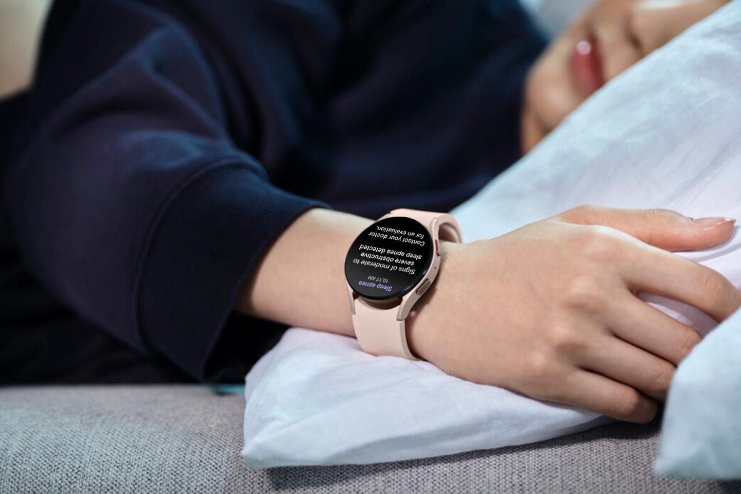 Samsung Galaxy Watch Yeni Özelliğiyle Bir İlke İmza Attı