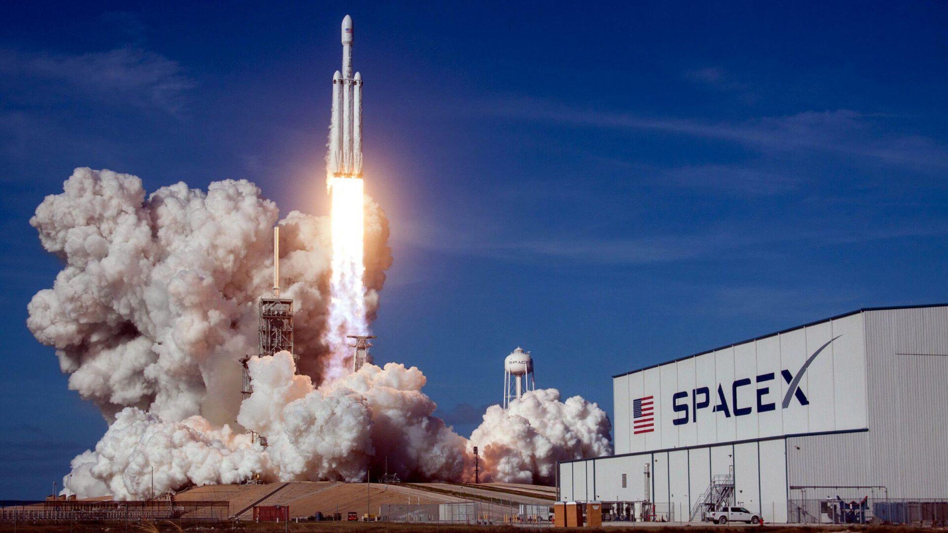 SpaceX, ABD Hava Kuvvetleri ile Sözleşme İmzaladı