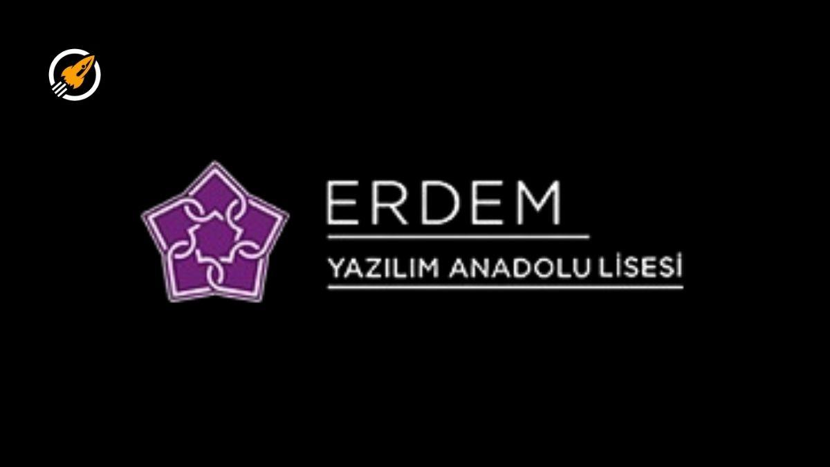 StartupTeknoloji Ekibi Özel İstanbul Erdem Yazılım Anadolu Lisesi’ni Ziyaret Etti