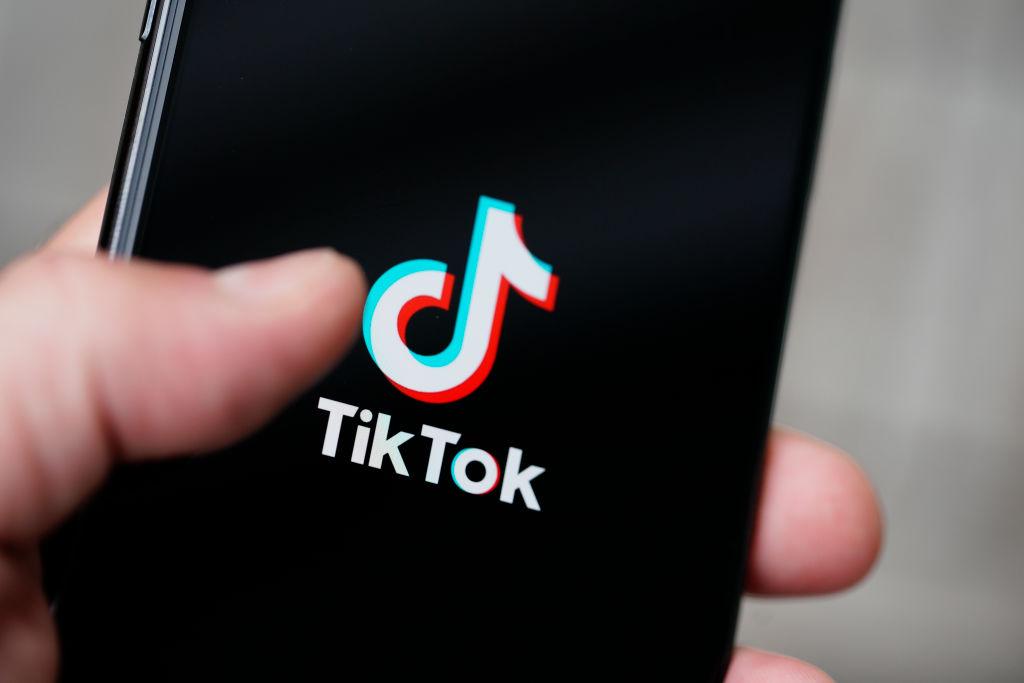 TikTok Ücretli Abonelikleri Test Etmeye Başladı