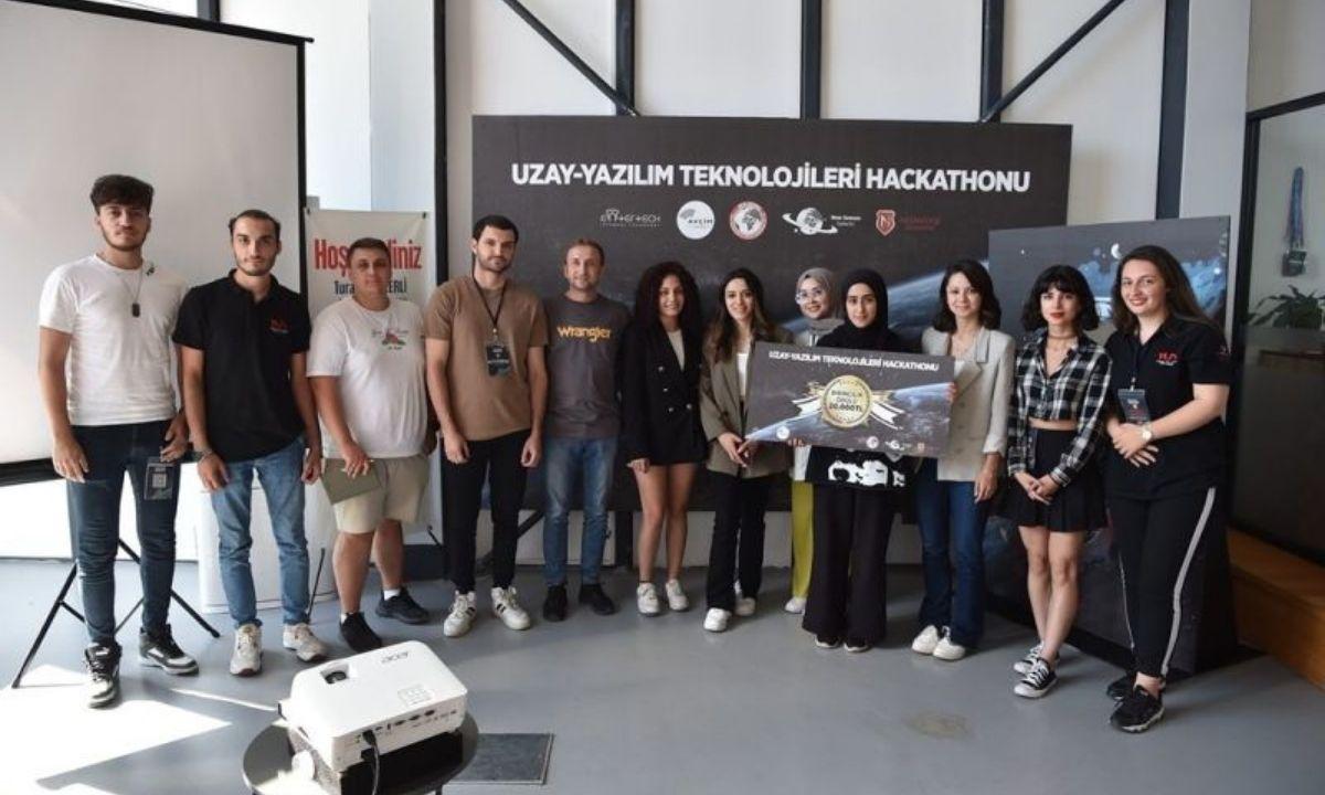 Uzay-Yazılım Teknolojileri Hackathonu Düzenlendi