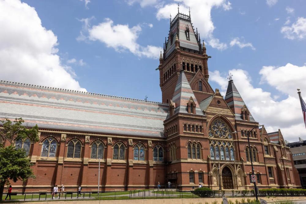 Yapay Zeka Aracı Şimdi de Harvard'da Öğretmen Oldu!