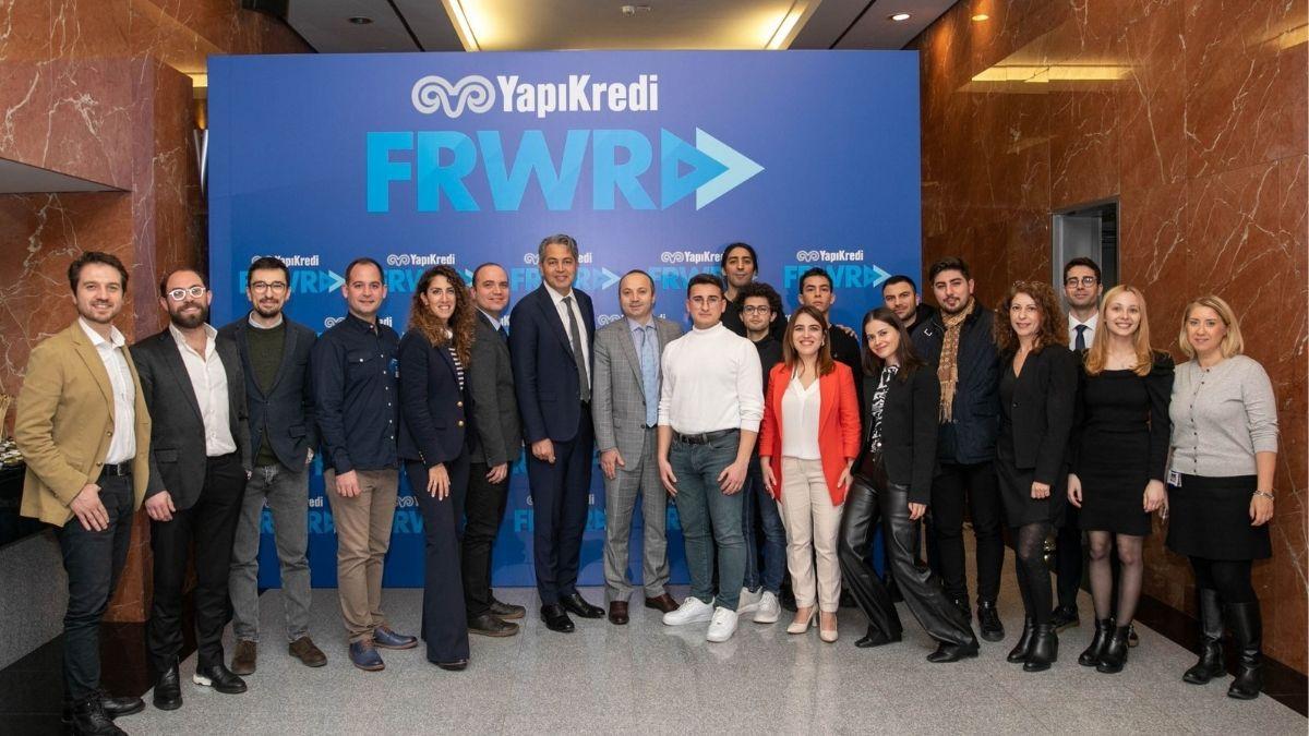 Yapı Kredi Fast FRWRD'a Seçilen Girişimler Demo Günü'nde Projelerini Tanıttı